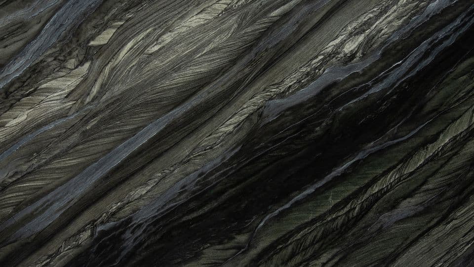 BLACK TEMPEST QUARZITE