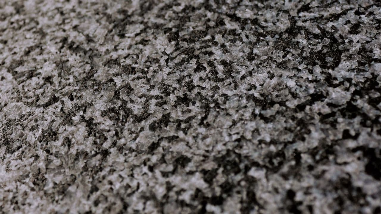 P.E.C. (SANDBLASTED/FLAMED* + WATERJET + HONED)