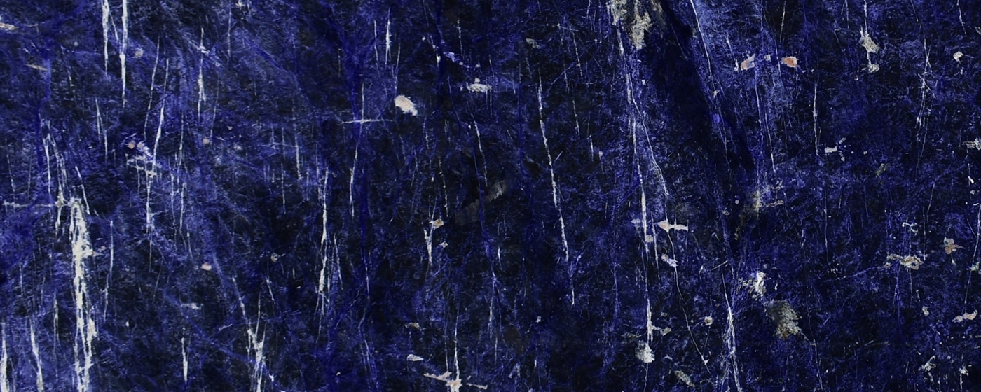 mn_sodalite_royal_blue